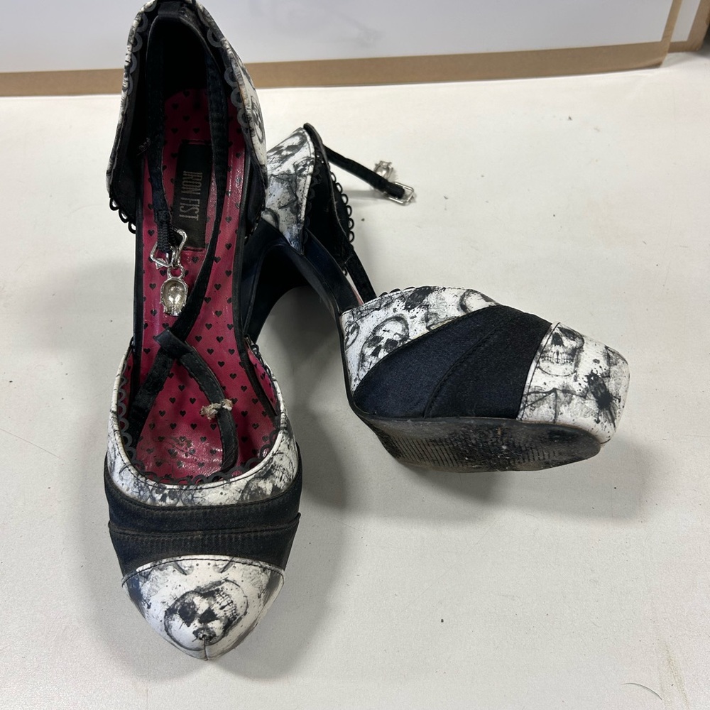 Iron Fist. Edgy Black and White Skull Heels - Picture 2 of 3